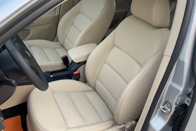 Used Skoda Octavia 2015 Classic Model 1.6L Automatic Yijie Version Left Front Seat