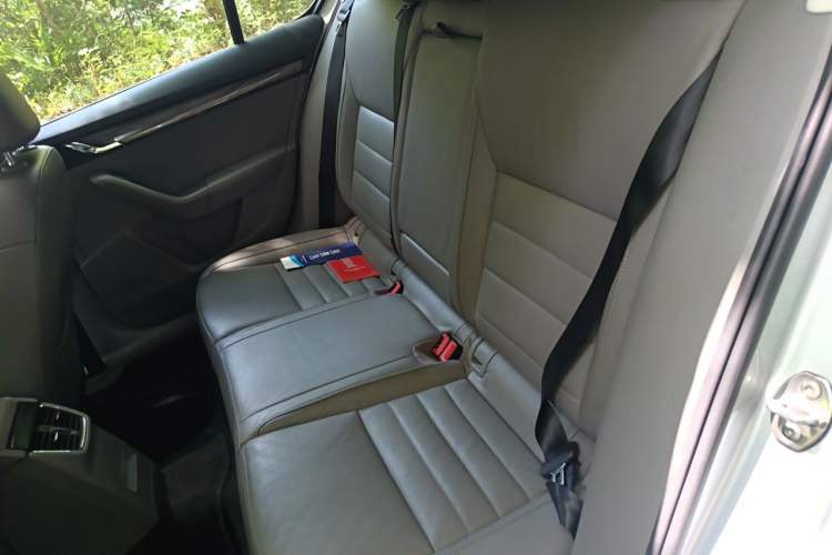 Used Skoda Octavia 2015 1.4TSI DSG Yijun Edition Left Rear Seat