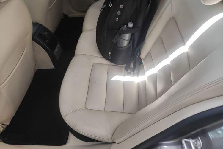 Used Skoda Octavia 2015 Classic Model 1.6L Automatic Yijie Version Left Rear Seat