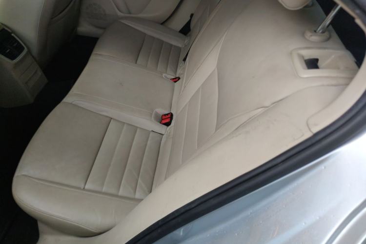 Used Skoda Octavia 2015 1.6L Automatic Yijun Edition Left Rear Seat
