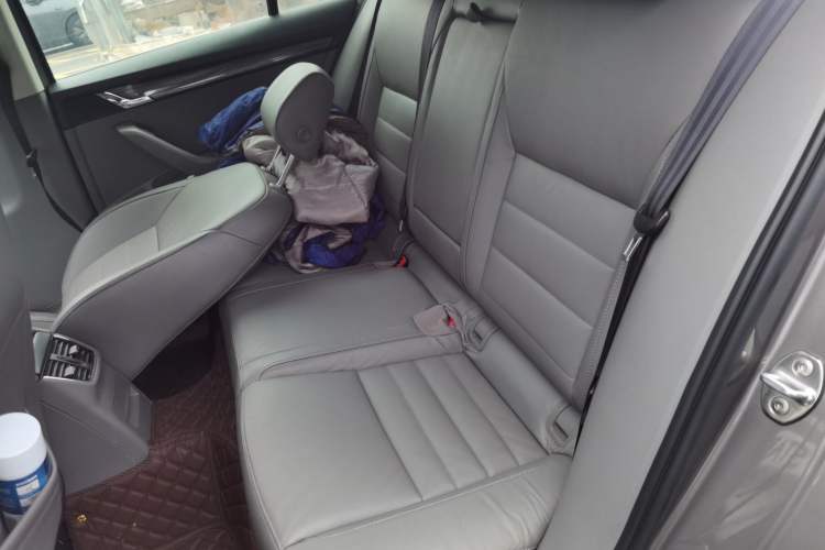 Used Skoda Octavia 2015 1.4TSI DSG Yijun Edition Left Rear Seat