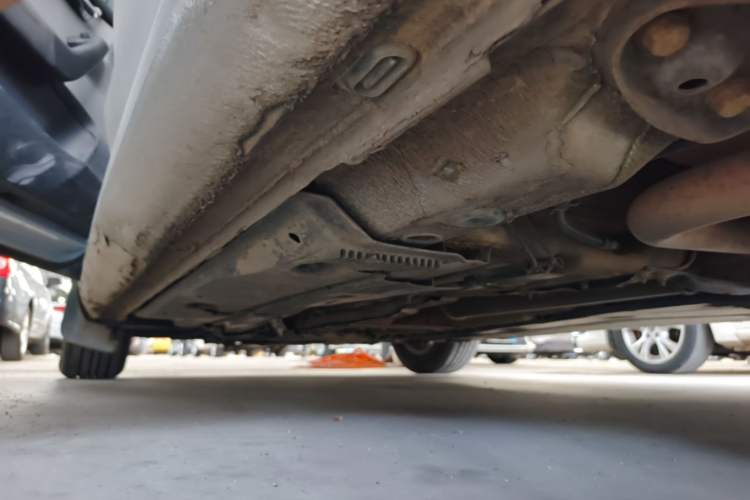 Used Skoda Octavia 2015 1.6L Manual Eado Edition Left Side Sill
