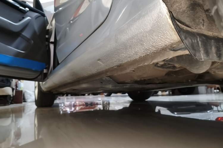 Used Skoda Octavia 2015 1.6L Automatic Yijun Edition Left Side Sill