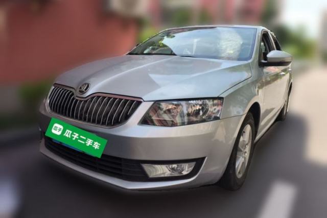 Skoda Octavia 2015 1.6L Manual Eado Edition usado