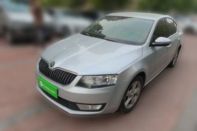 Used Skoda Octavia 2015 1.6L Manual Eado Edition