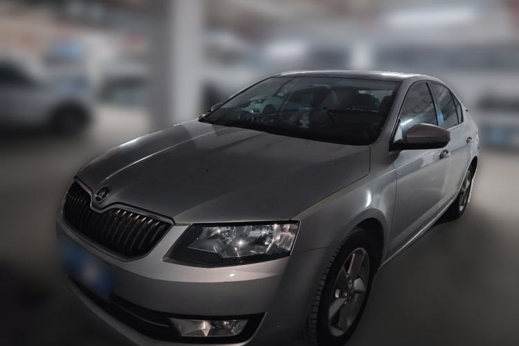 Used Skoda Octavia 2015 1.6L Automatic Yijun Edition Guazi used car, China used car export, Used car for sale, Used cars, Cheapest cars for sale