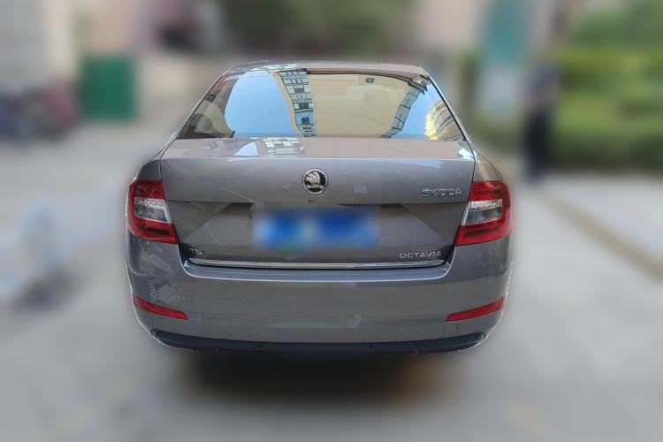 Used Skoda Octavia 2015 1.4TSI DSG Yijun Edition Rear