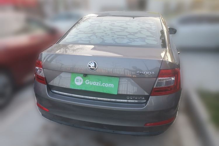 Used Skoda Octavia 2015 1.6L Automatic Yijun Edition Rear