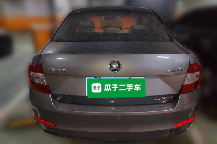 Used Skoda Octavia 2015 1.6L Automatic Yijie Edition Rear