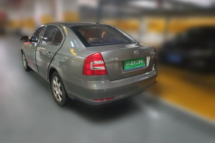 Used Skoda Octavia 2015 Classic Model 1.6L Manual Yijie Edition Rear Left 45 Deg