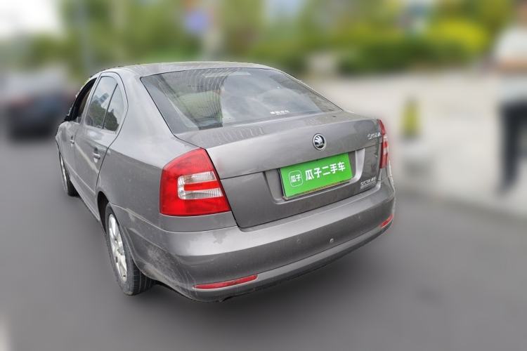 Used Skoda Octavia 2015 Classic Model 1.6L Manual Yijie Edition Rear Left 45 Deg