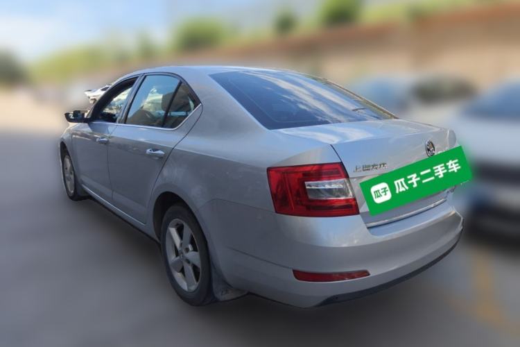 Used Skoda Octavia 2015 1.6L Automatic Yijun Edition Rear Left 45 Deg