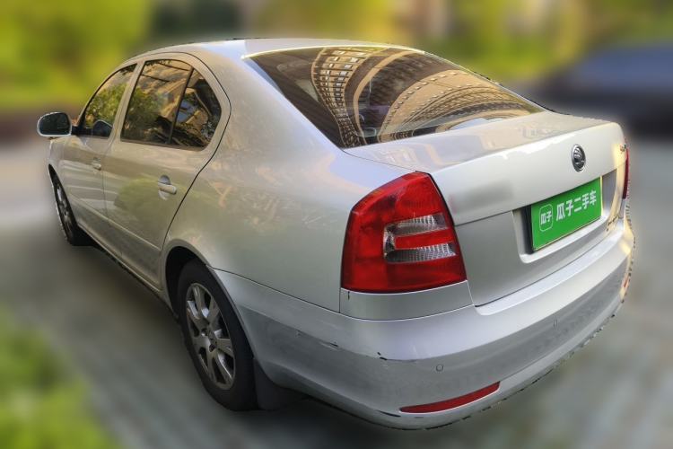 Used Skoda Octavia 2015 Classic Model 1.6L Automatic Yijie Version Rear Left 45 Deg