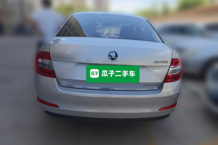Used Skoda Octavia 2015 1.6L Automatic Yijun Edition Rear