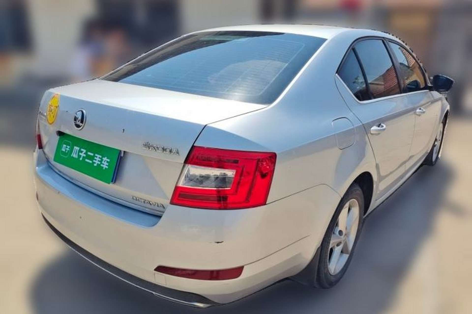 Used Skoda Octavia 2015 1.4TSI DSG Yijun Edition Rear Right 45 Deg