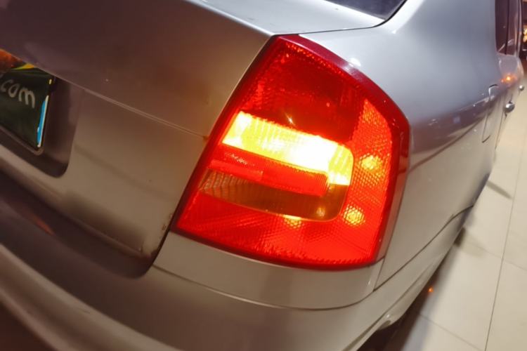 Used Skoda Octavia 2015 Classic Model 1.6L Manual Eado Version Right Rear Taillight