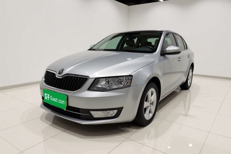Ojetý Skoda Octavia 2015 1.6L Automatic Yijun Edition Guazi used car, China used car export, Used car for sale, Used cars, Cheapest cars for sale