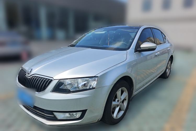 Used Skoda Octavia 2015 1.6L Automatic Yijun Edition Guazi used car, China used car export, Used car for sale, Used cars, Cheapest cars for sale