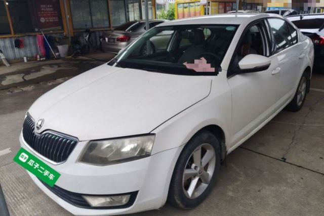 Used Skoda Octavia 2015 1.6L Manual Yijie Edition