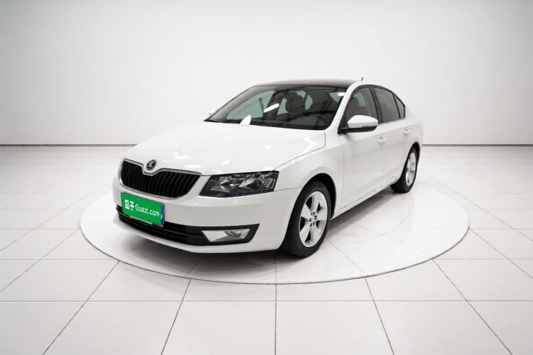 Ojetý Skoda Octavia 2015 1.6L Automatic Yijun Edition Guazi used car, China used car export, Used car for sale, Used cars, Cheapest cars for sale