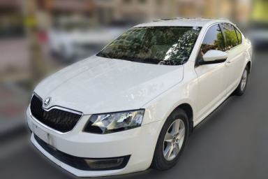 Used Skoda Octavia 2015 1.6L Manual Eado Edition
