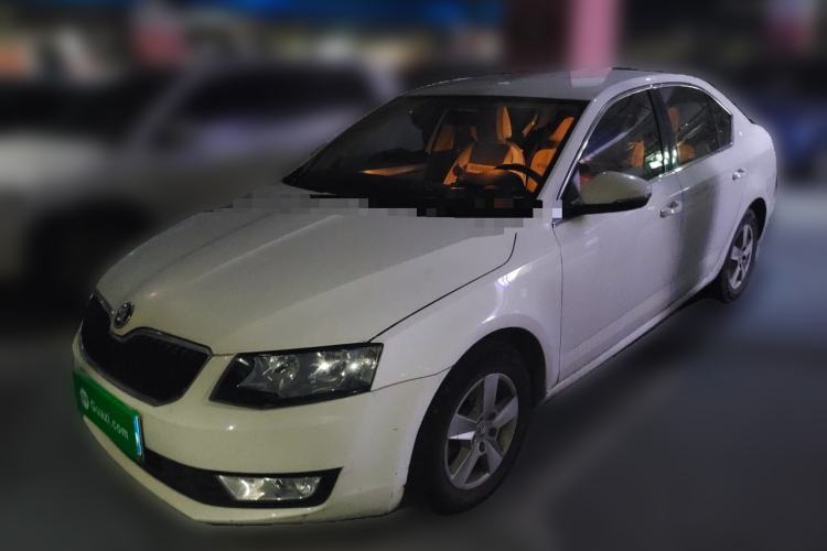 Used Skoda Octavia 2015 1.6L Automatic Eado Edition Guazi used car, China used car export, Used car for sale, Used Skoda cars, Cheapest cars for sale