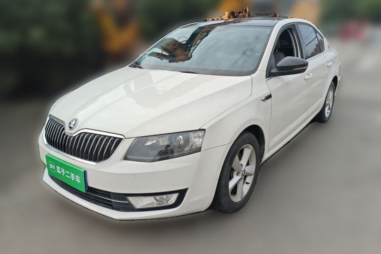 Used Skoda Octavia 2015 1.6L Manual Yijun Edition Guazi used car, China used car export, Used car for sale, Used  cars, Cheapest cars for sale