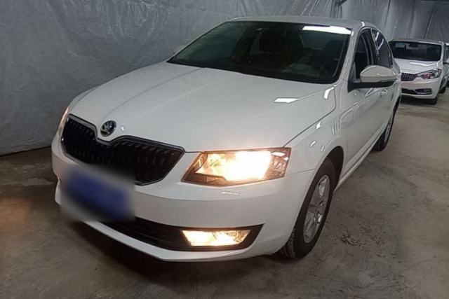 Used Skoda Octavia 2015 1.6L Automatic Eado Edition