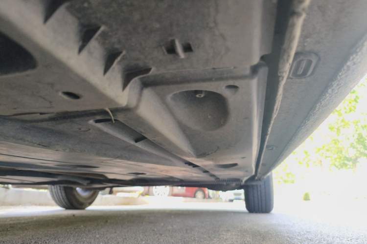 Used Skoda Octavia 2015 1.6L Manual Eado Edition Chassis Front Left