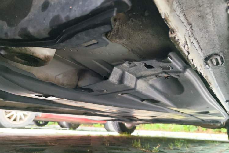 Used Skoda Octavia 2015 1.6L Manual Eado Edition Chassis Front Left