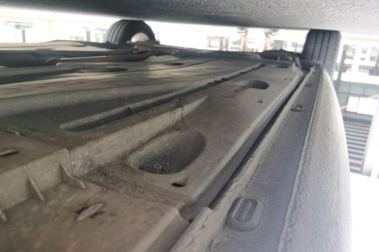 Used Skoda Octavia 2015 1.6L Automatic Yijun Edition Chassis Front Right