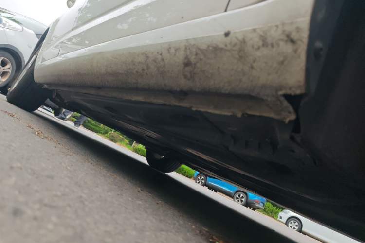 Used Skoda Octavia 2015 1.6L Automatic Yijie Edition Chassis Front Right