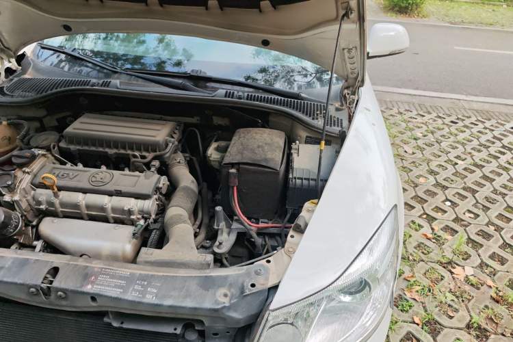 Used Skoda Octavia 2015 Classic Model 1.6L Automatic Yijie Version Engine Bay Left