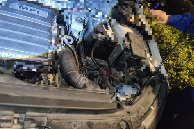 Used Skoda Octavia 2015 1.6L Automatic Yijie Edition Engine Bay Left