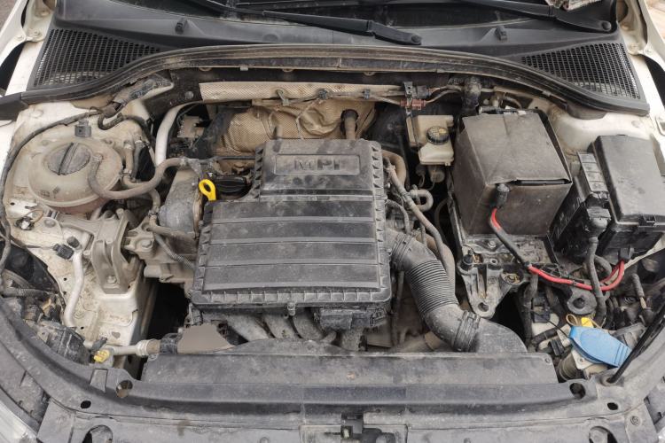 Used Skoda Octavia 2015 1.6L Manual Eado Edition Engine Bay