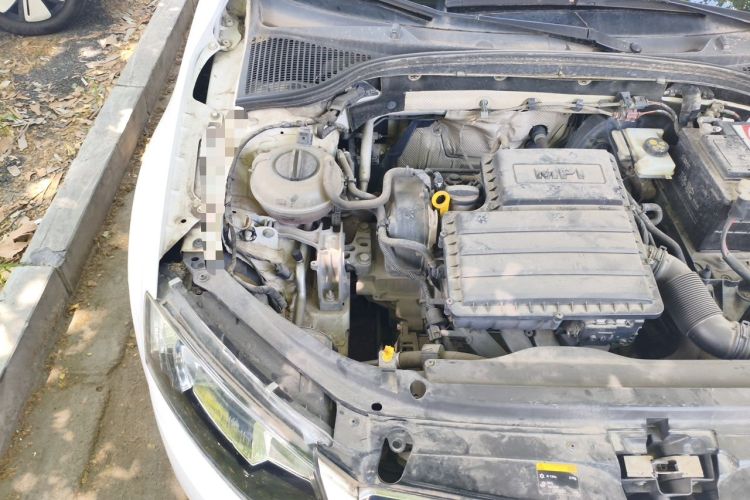 Used Skoda Octavia 2015 1.6L Manual Eado Edition Engine Bay Right