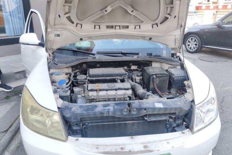 Used Skoda Octavia 2015 Classic Model 1.6L Automatic Yijie Version Engine Bay