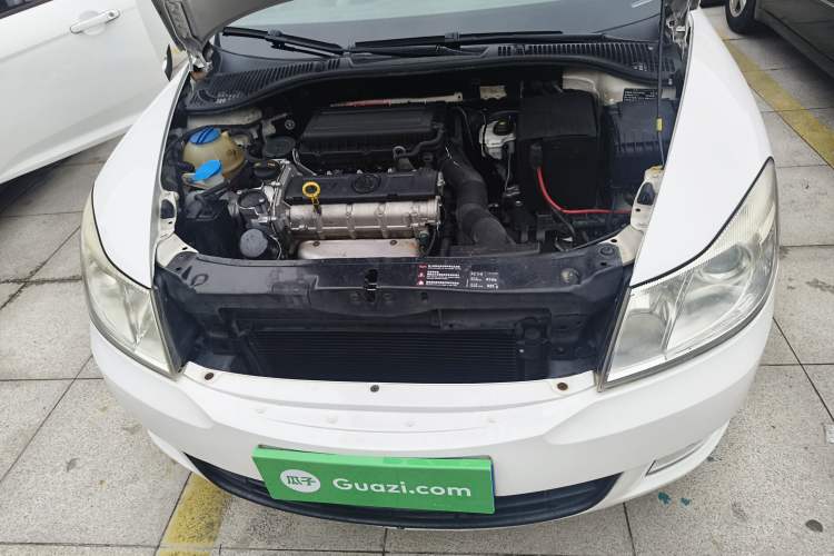Used Skoda Octavia 2015 Classic Model 1.6L Automatic Yijie Version Engine Bay