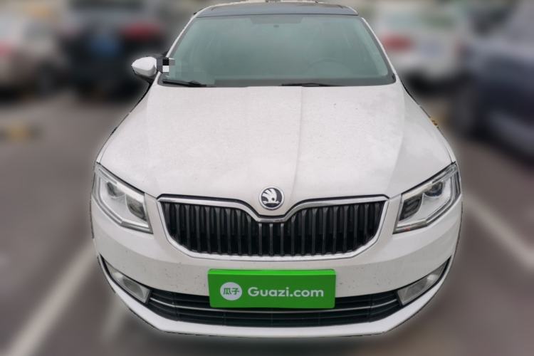 Used Skoda Octavia 2015 1.6L Automatic Yijun Edition Front