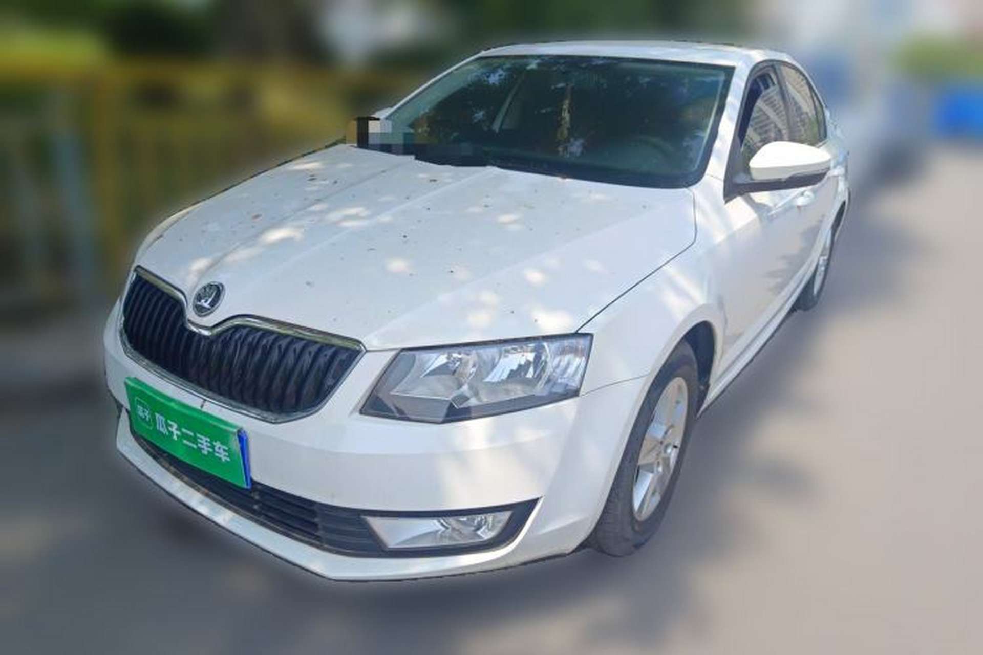 Used Skoda Octavia 2015 1.6L Automatic Eado Edition Front Left 45 Deg