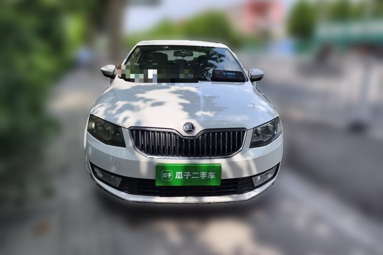 Used Skoda Octavia 2015 1.6L Manual Yijie Edition Front