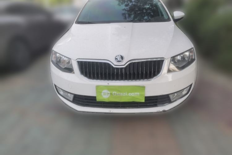 Used Skoda Octavia 2015 1.6L Automatic Yijie Edition Front