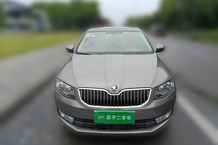Used Skoda Octavia 2015 1.4TSI DSG Yijun Edition Front