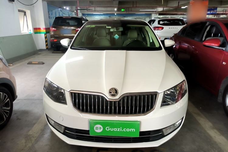 Used Skoda Octavia 2015 1.4TSI DSG Yijun Edition Front