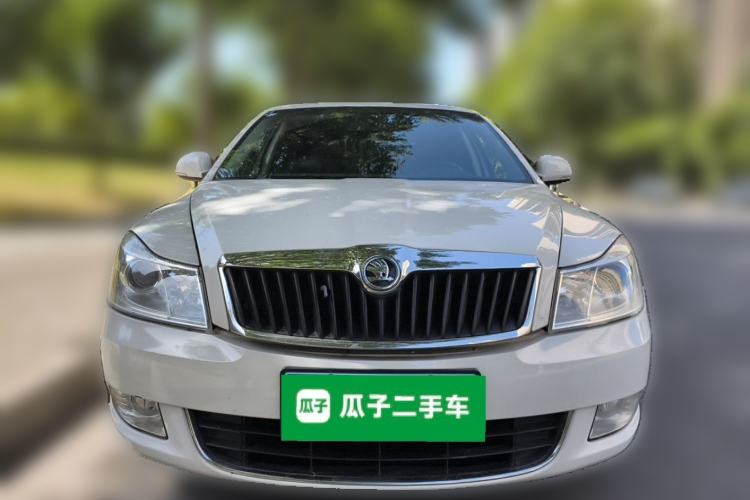 Used Skoda Octavia 2015 Classic Model 1.6L Manual Eado Version Front