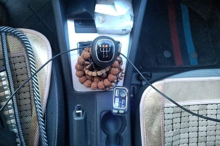 Used Skoda Octavia 2015 1.6L Manual Yijie Edition Gear Lever