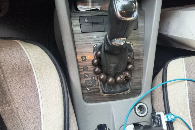 Used Skoda Octavia 2015 1.6L Automatic Yijie Edition Gear Lever