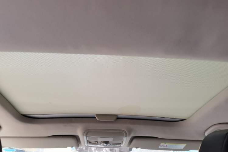 Used Skoda Octavia 2015 1.6L Manual Yijun Edition Headliner