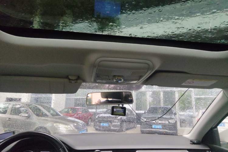 Used Skoda Octavia 2015 1.6L Automatic Yijun Edition Headliner
