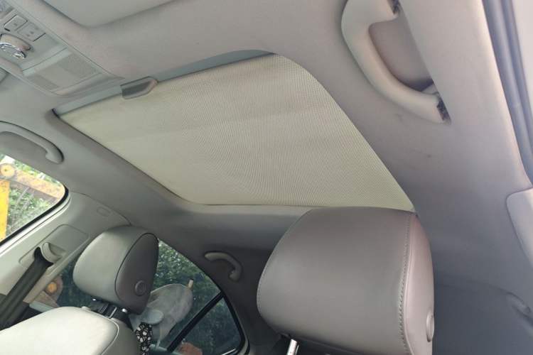 Used Skoda Octavia 2015 1.6L Manual Yijun Edition Headliner